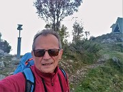94 Salendo alla vetta del Pizzo Cerro (1285 m)